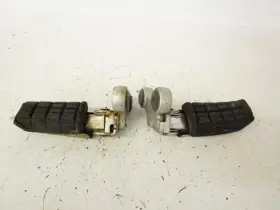 3cv-27410-00-00 Yamaha 90 Fj 1200 Front Driver Foot Pegs 1989-1993