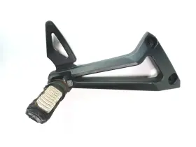 4s8-2741l-00-00 Yamaha 2007 04-09 Fz6 Fz6r Fz6rc Right Rear Passenger Foot Rest Peg Bracket