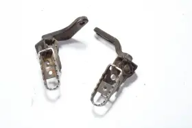 4vw-f7411-00-00 Yamaha 2001 Ttr225 Foot Pegs And Mounting Brackets Left Right