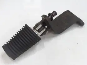 5el-27410-00-00 Yamaha 1999-2009 V Star Xvs 1100 Left Front Driver Footrest Oem