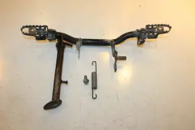 5hn-27411-00-00 Yamaha 2006 Ttr 90 Left Right Foot Rests Pegs Bar