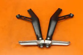 5jj-27441-10-00 Yamaha 17-20 2018 Yzf R6 Aftermarket Rear Back Passenger Peg Set Pair