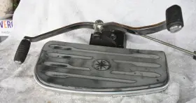 5s7-27410-00-00 Yamaha 2010 V-star 950xvs Left Side Foot Rest Floorboard With Shifter H1