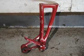 5sl-27440-02-00 Yamaha 03-05 Yzf-r6 R6 06-09 R6s Rear Right Passenger Foot Peg Oem With Bracket
