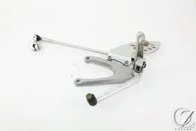 5vy-27410-00-00 Yamaha 04-06 R1 Yzf-r1 Left Rearset Foot Rest Peg Shifter