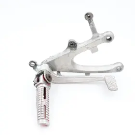 5vy-27443-01-00 Yamaha 04 05 06 2004 2005 2006 Yzf R1 Right Rearset Rear Set Driver Foot Peg C75