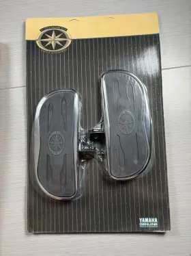 Y120912z Yamaha V Star Motorcycle Rider Chrome Floorboards Rubber Inserts 98 08 New Oem
