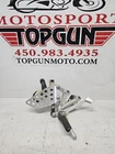 2000 - 2001 Honda CBR900RR CBR954RR Driver Footrest Brake Pedal Rh D'occasion. Price: $72.57.